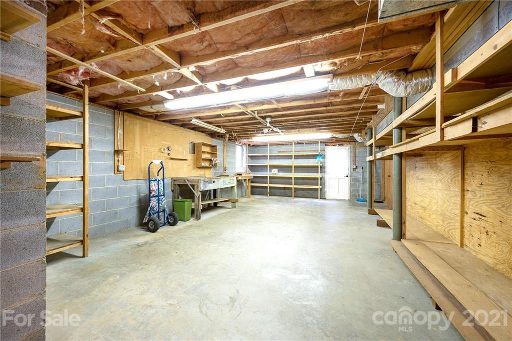 15 Buckner Way Fairview NC 28730