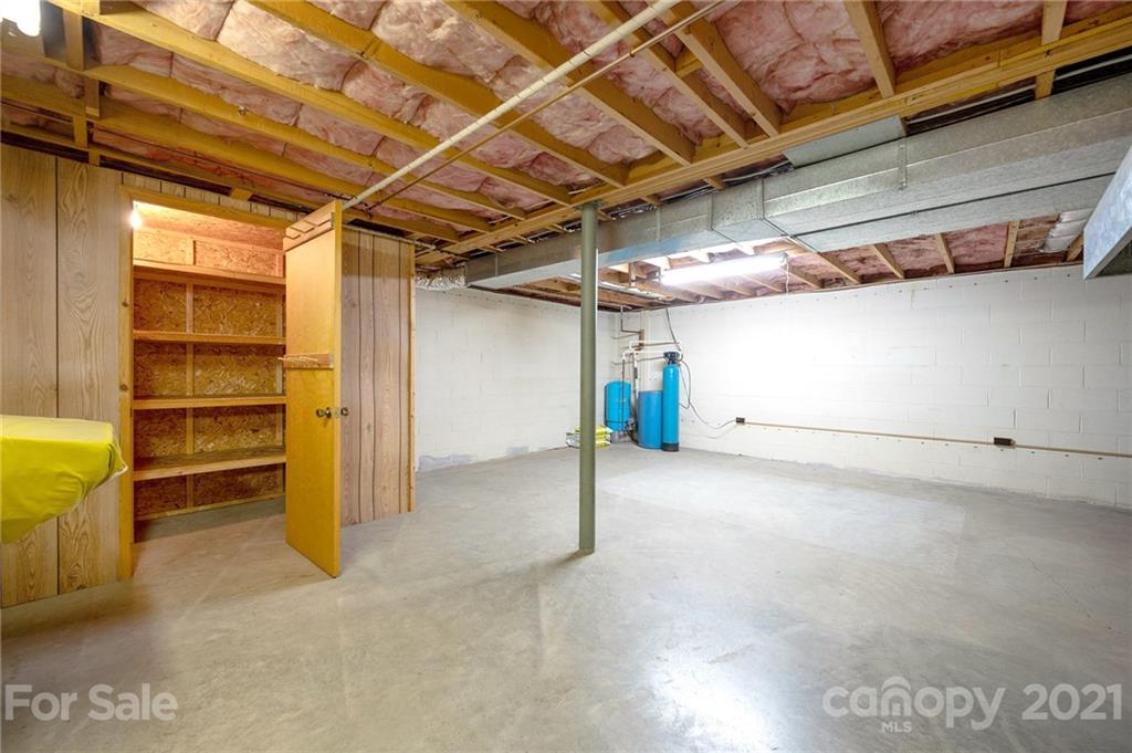 15 Buckner Way Fairview NC 28730