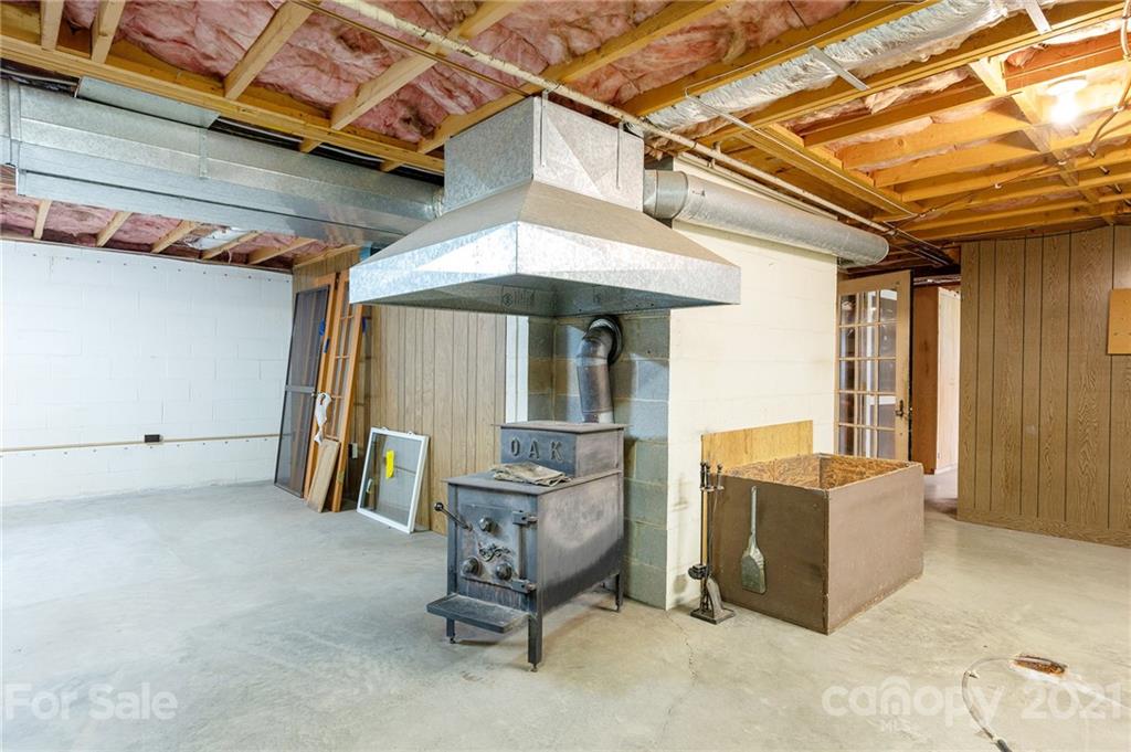 15 Buckner Way Fairview NC 28730