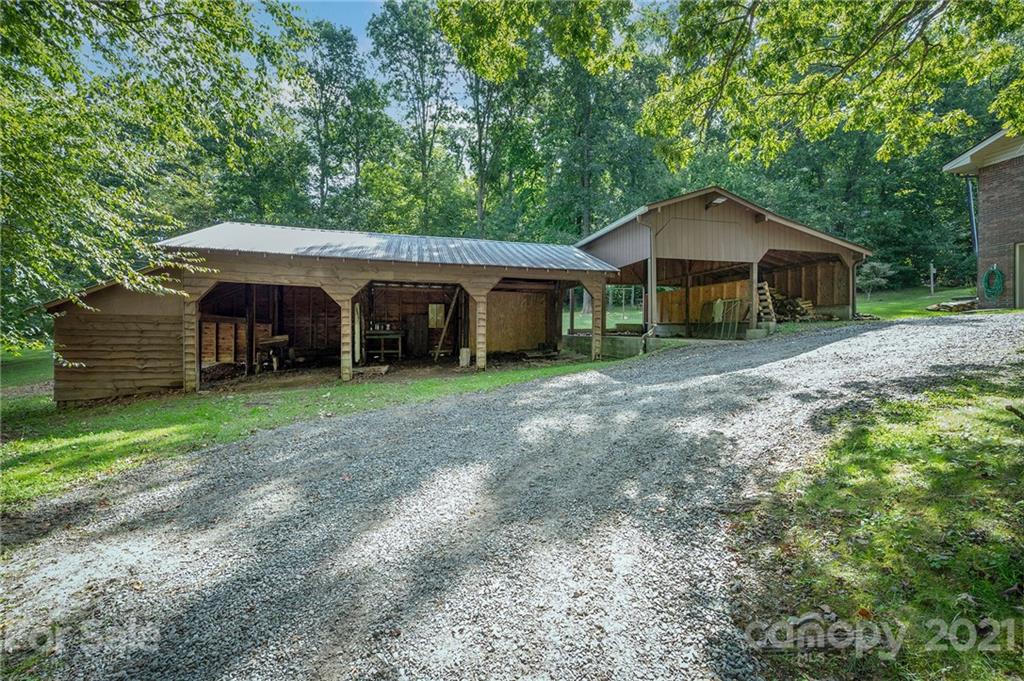15 Buckner Way Fairview NC 28730