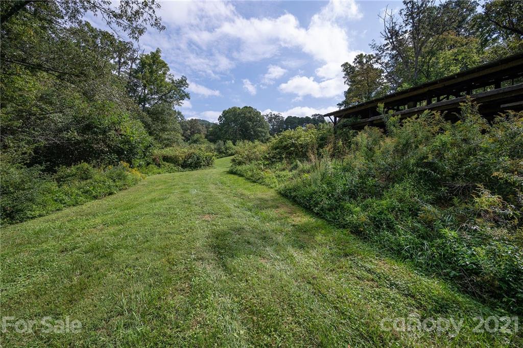 15 Buckner Way Fairview NC 28730