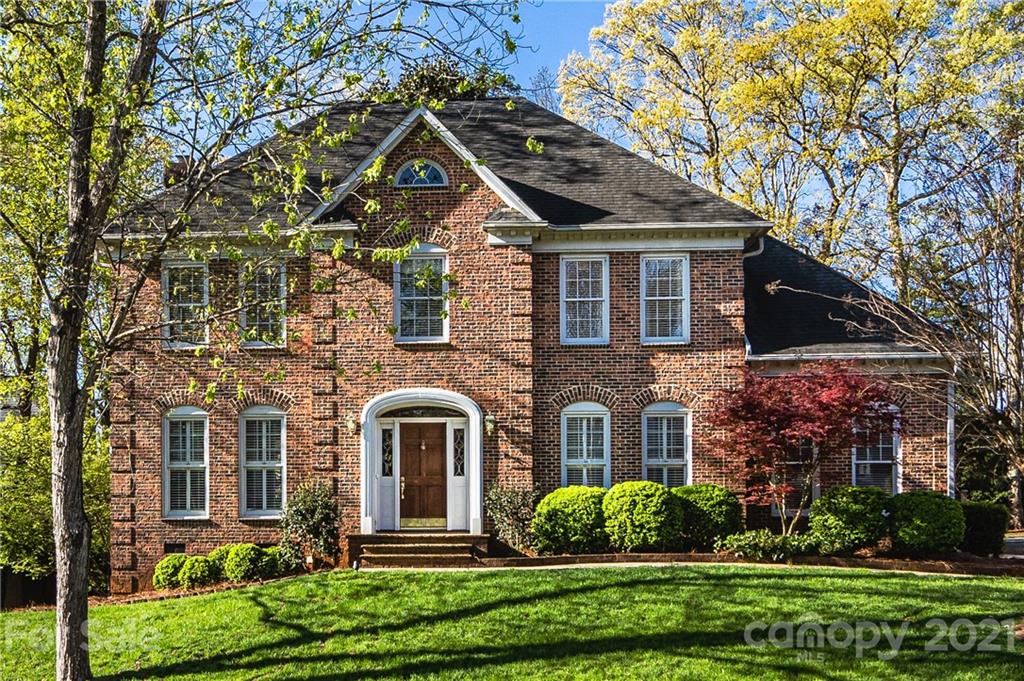 8018 Greencastle Drive Charlotte NC 28210
