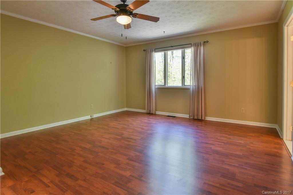 24 Whitaker View Road Fairview NC 28730