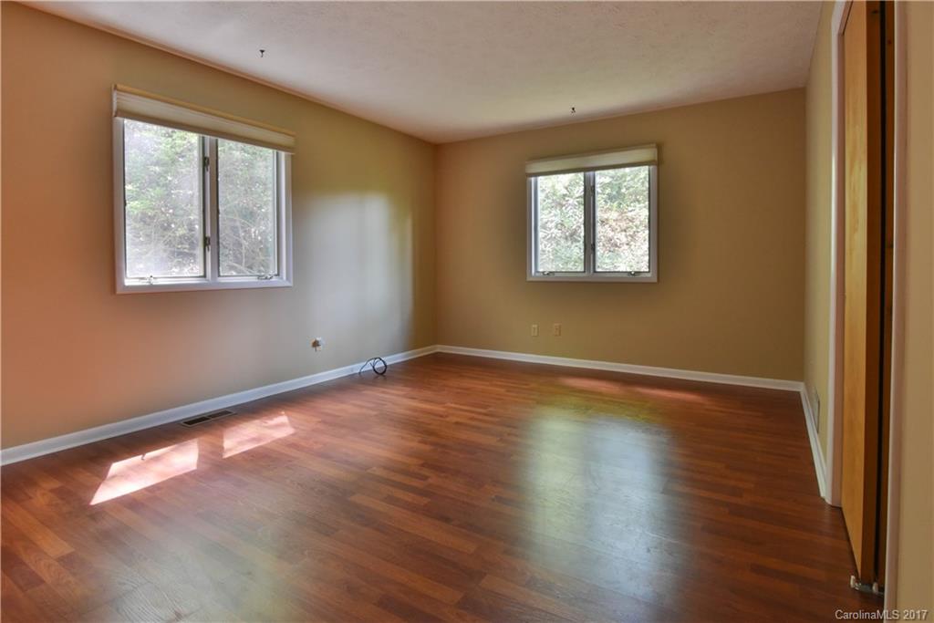 24 Whitaker View Road Fairview NC 28730