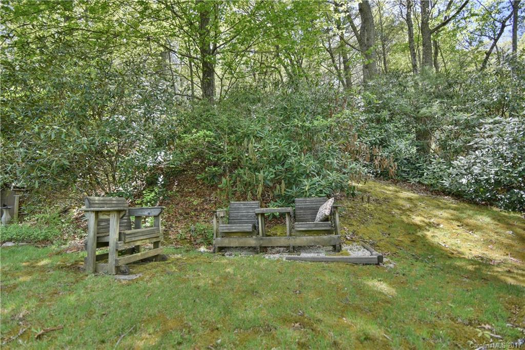 24 Whitaker View Road Fairview NC 28730