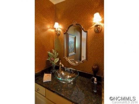 5 Pine Tree Circle Asheville NC 28804