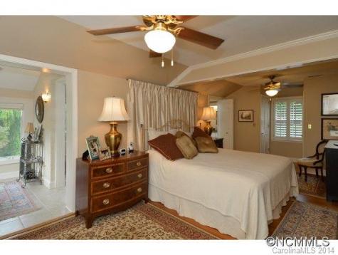 5 Pine Tree Circle Asheville NC 28804