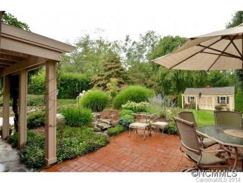 5 Pine Tree Circle Asheville NC 28804