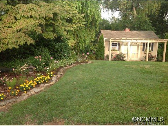 5 Pine Tree Circle Asheville NC 28804