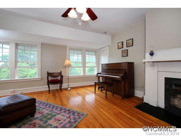 41 Oak Park Road Asheville NC 28801