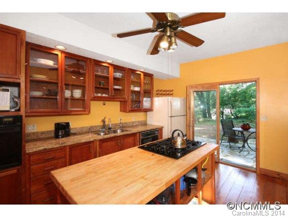 41 Oak Park Road Asheville NC 28801