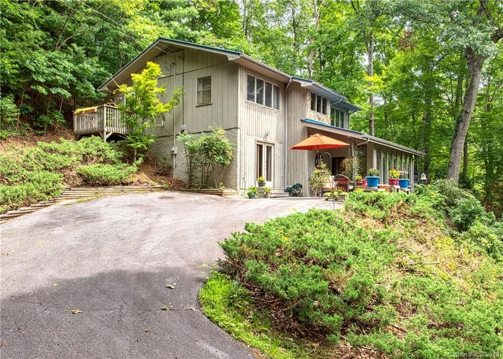 822 Camp Branch Road Waynesville NC 28786