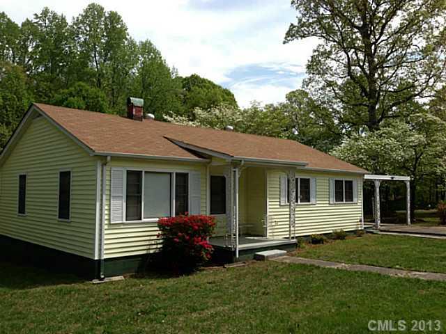 3901 Oakwood Road Charlotte NC 28269