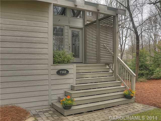 7342 Quail Hill Road Charlotte NC 28210