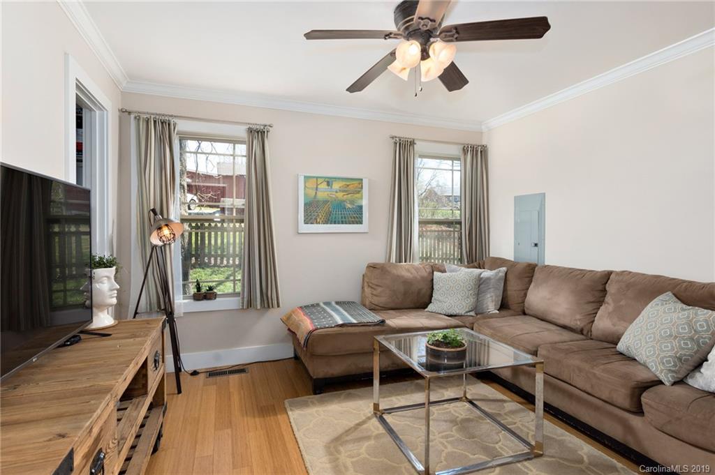 11 Annie Street Asheville NC 28806
