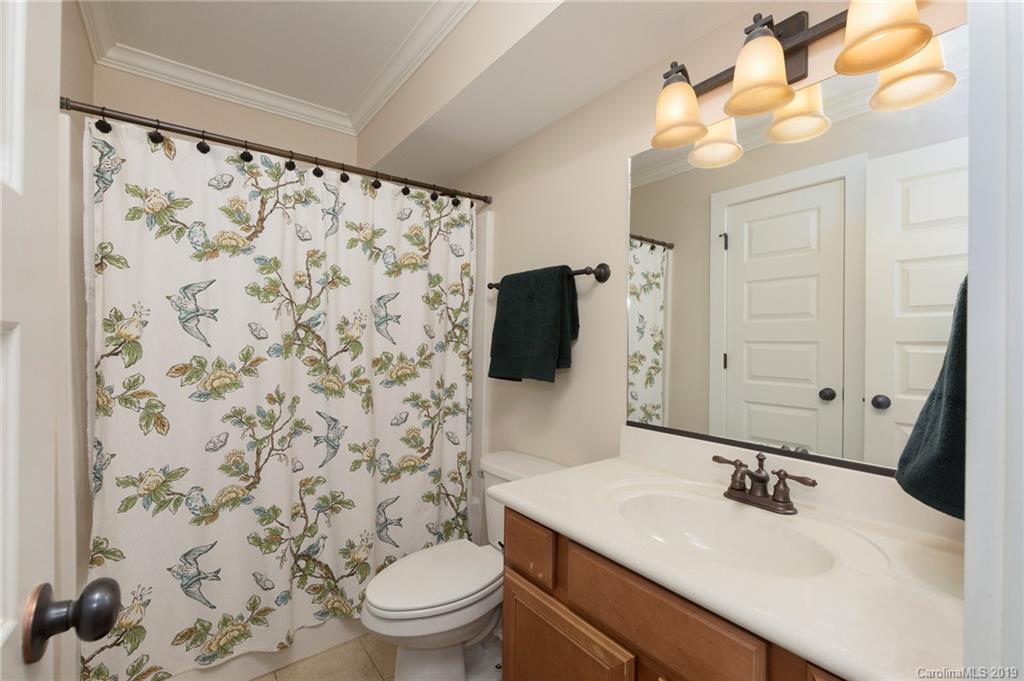 11 Annie Street Asheville NC 28806