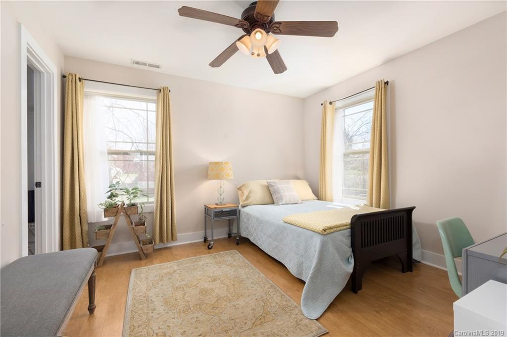11 Annie Street Asheville NC 28806