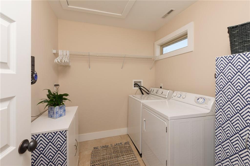 11 Annie Street Asheville NC 28806
