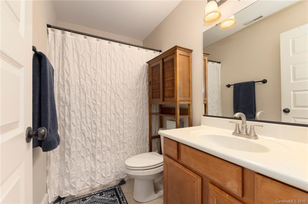 11 Annie Street Asheville NC 28806