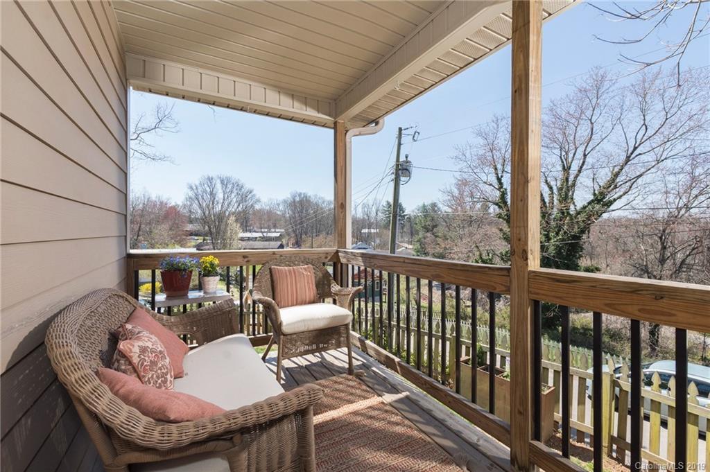 11 Annie Street Asheville NC 28806