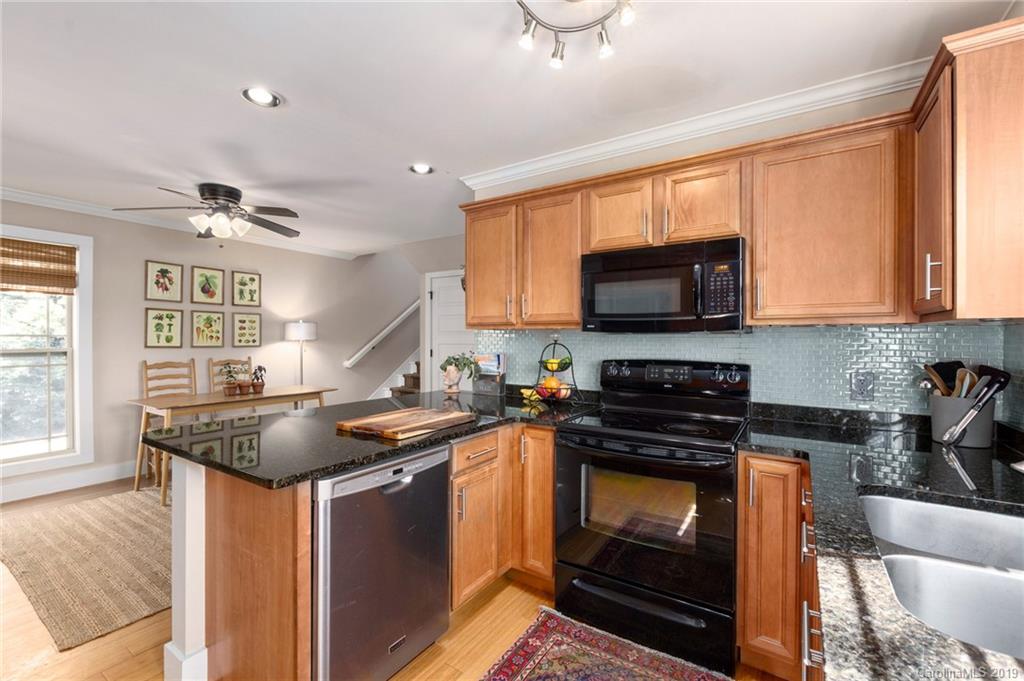 11 Annie Street Asheville NC 28806