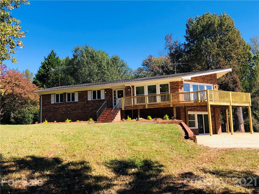 303 Midway Drive Statesville NC 28625
