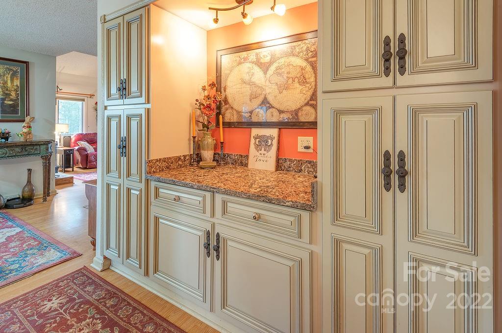 427 Shadowwood Drive Leicester NC 28748