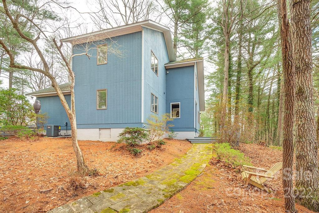 427 Shadowwood Drive Leicester NC 28748