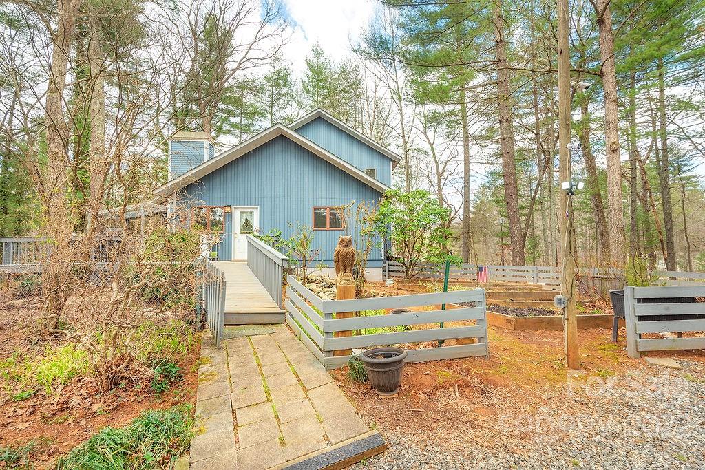 427 Shadowwood Drive Leicester NC 28748