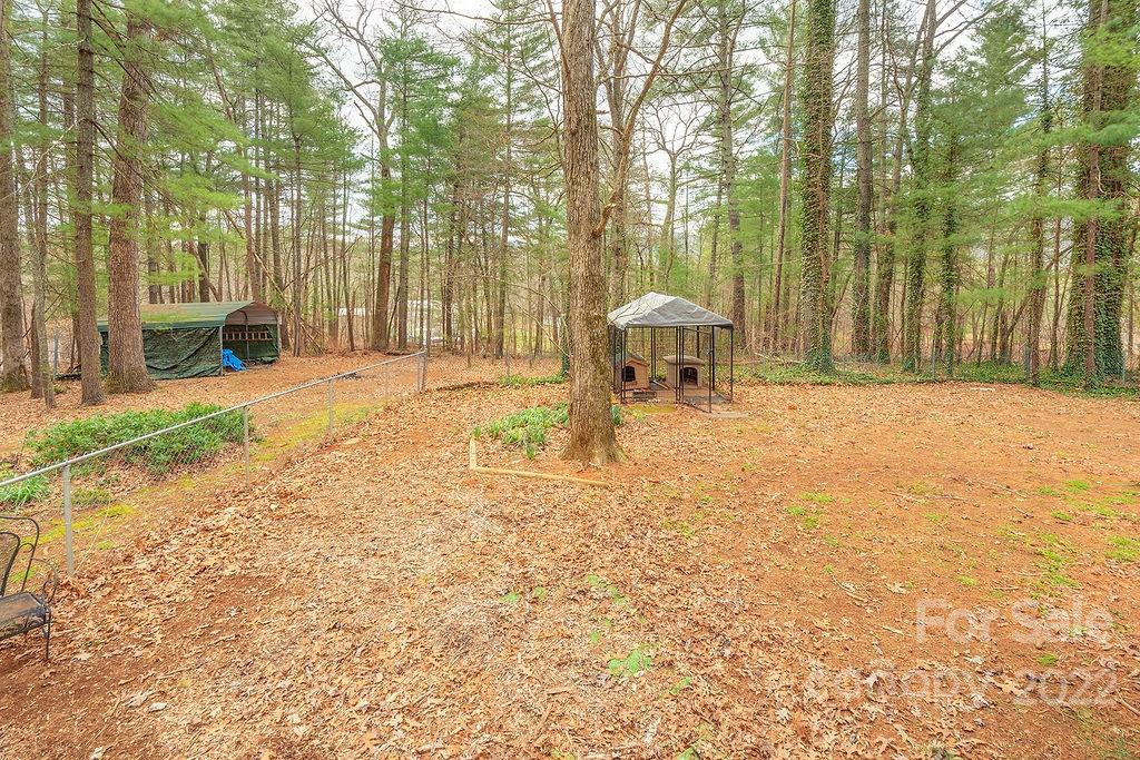 427 Shadowwood Drive Leicester NC 28748