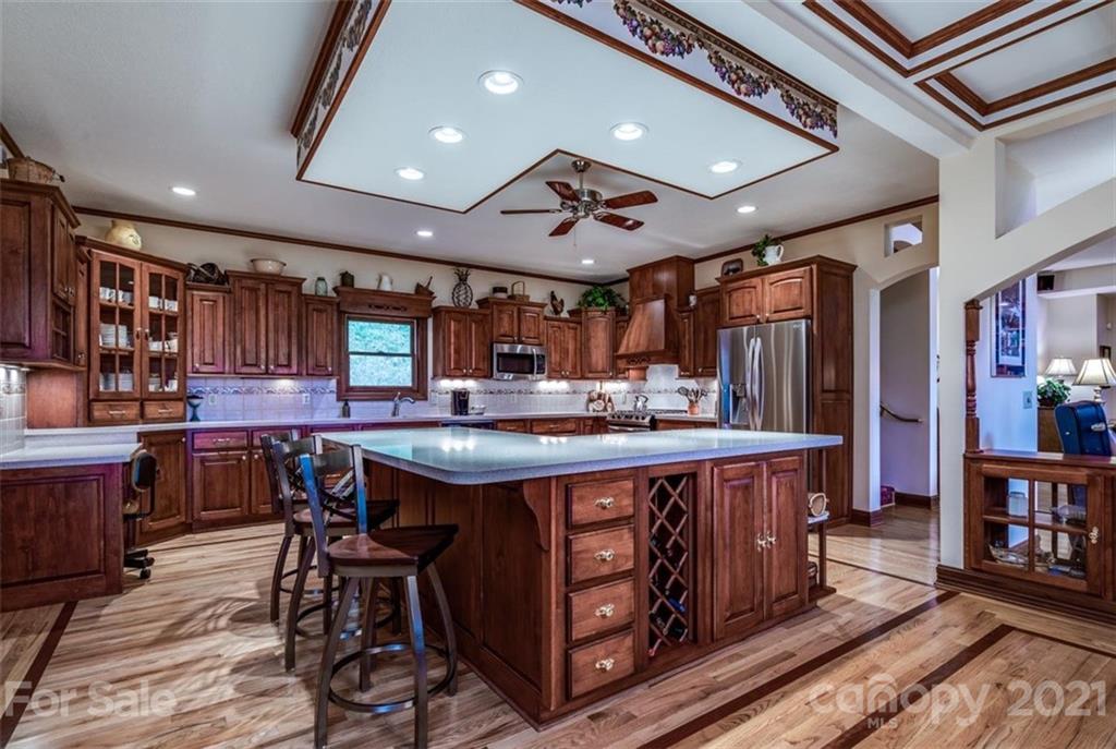 1169 Laurel Ridge Drive Waynesville NC 28786