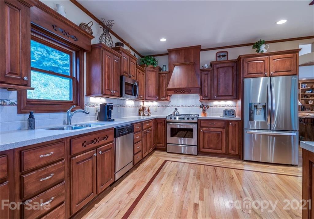 1169 Laurel Ridge Drive Waynesville NC 28786