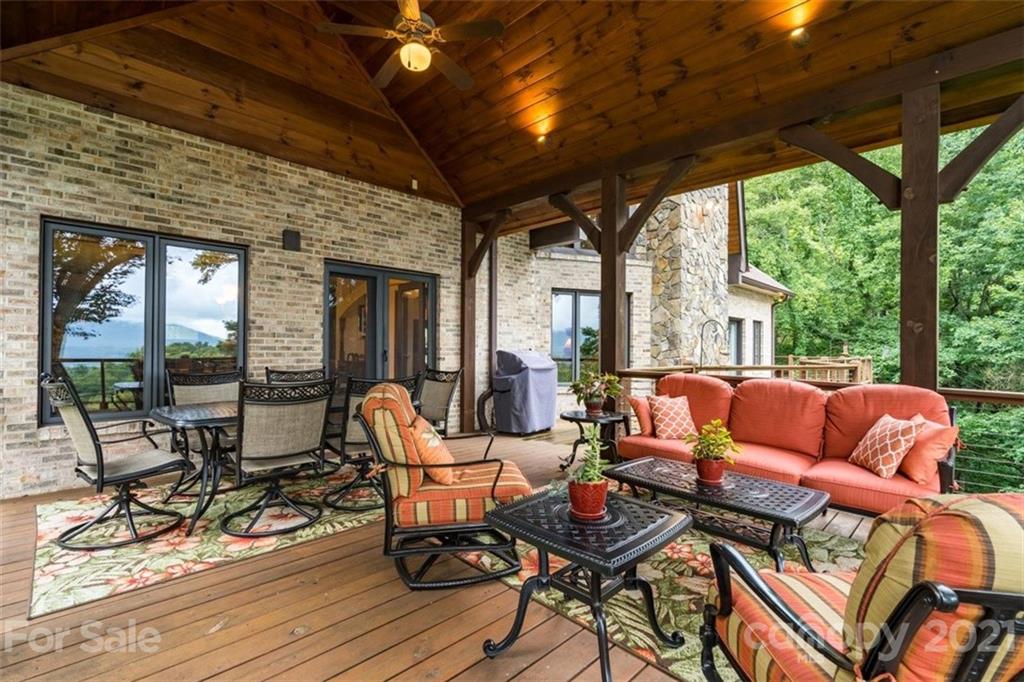 1169 Laurel Ridge Drive Waynesville NC 28786