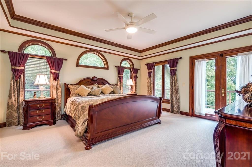 1169 Laurel Ridge Drive Waynesville NC 28786