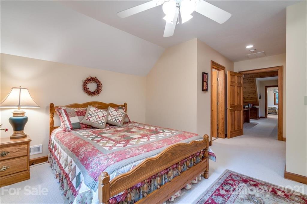 1169 Laurel Ridge Drive Waynesville NC 28786