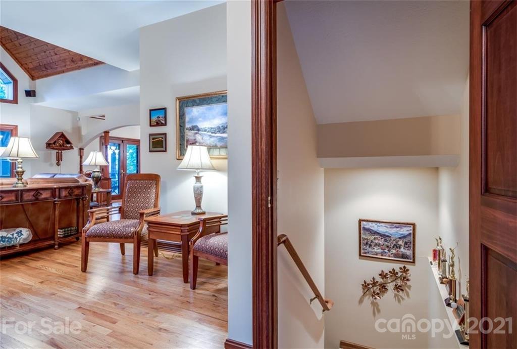 1169 Laurel Ridge Drive Waynesville NC 28786