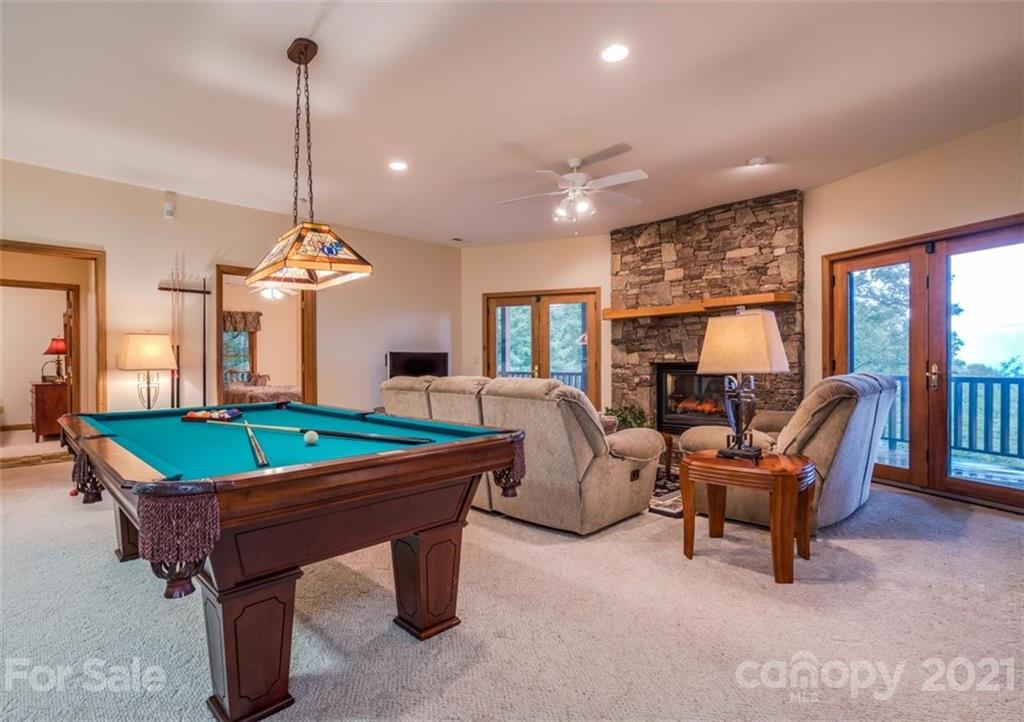 1169 Laurel Ridge Drive Waynesville NC 28786