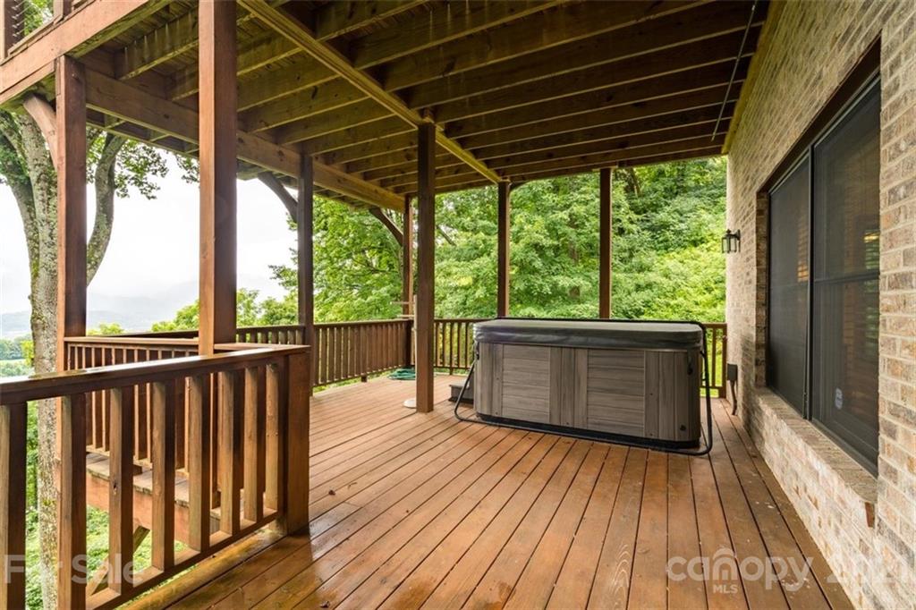 1169 Laurel Ridge Drive Waynesville NC 28786
