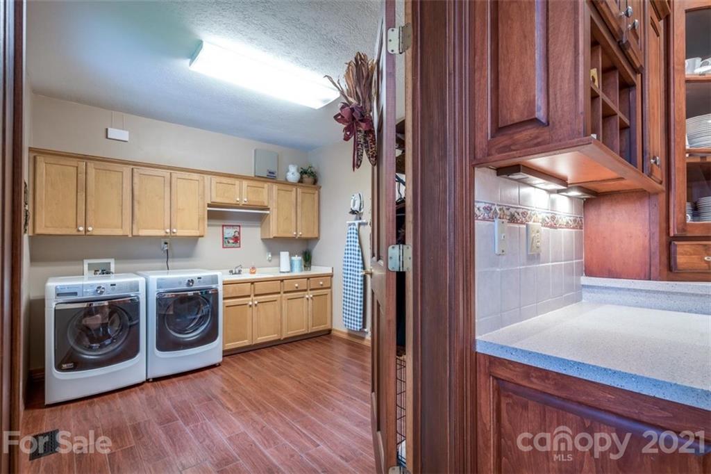 1169 Laurel Ridge Drive Waynesville NC 28786