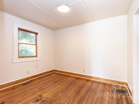 129 Hudson Street Asheville NC 28806