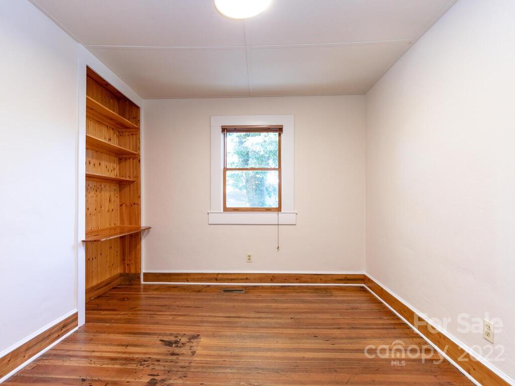 129 Hudson Street Asheville NC 28806