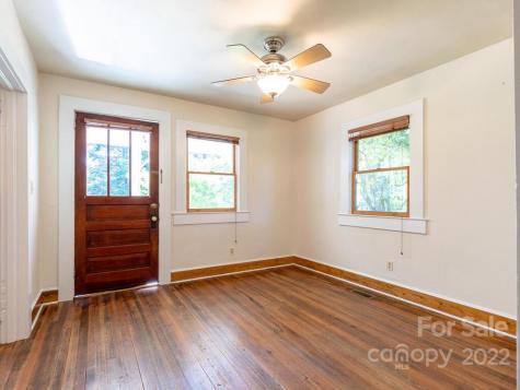 129 Hudson Street Asheville NC 28806