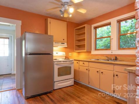 129 Hudson Street Asheville NC 28806