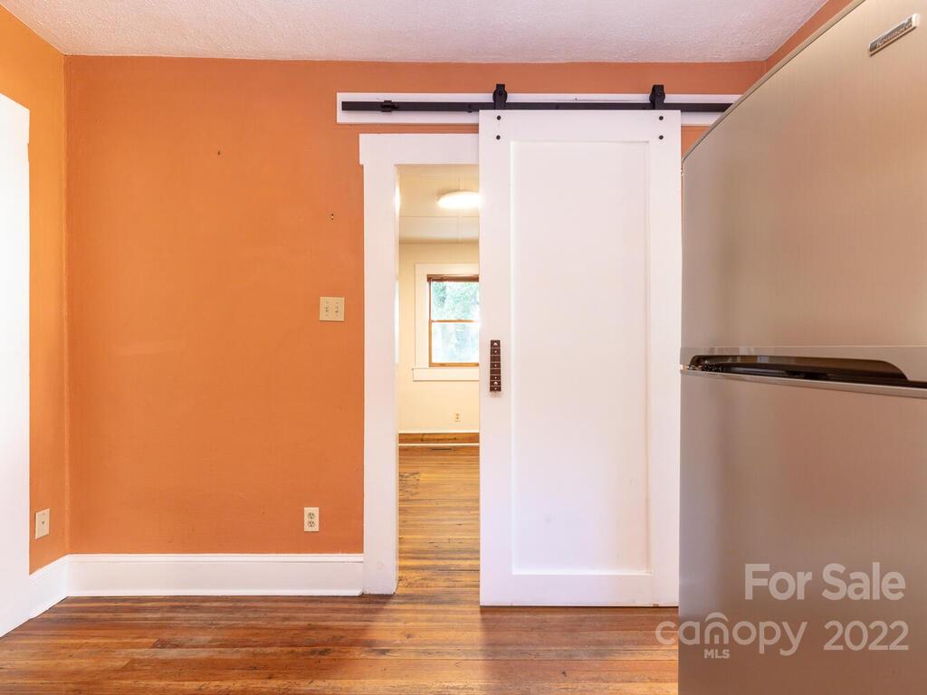 129 Hudson Street Asheville NC 28806