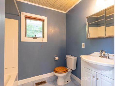 129 Hudson Street Asheville NC 28806