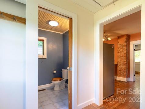 129 Hudson Street Asheville NC 28806