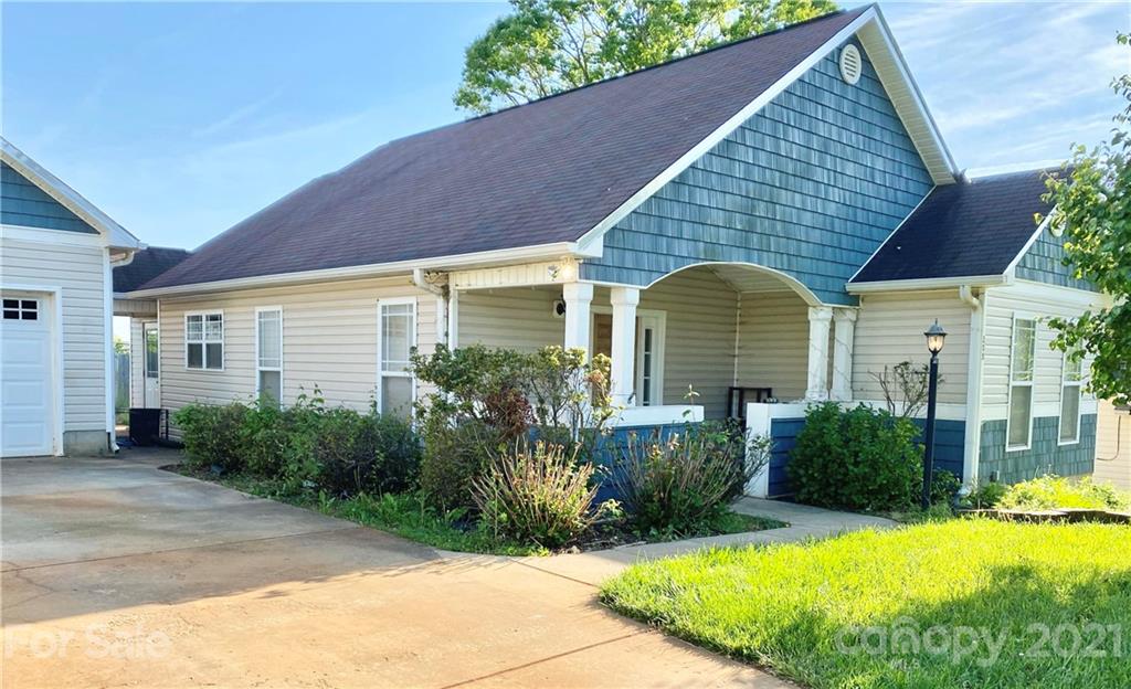205 Tarrington Drive Statesville NC 28625
