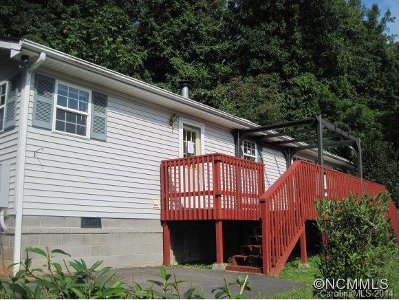 40 Harkins Cove Road Candler NC 28715
