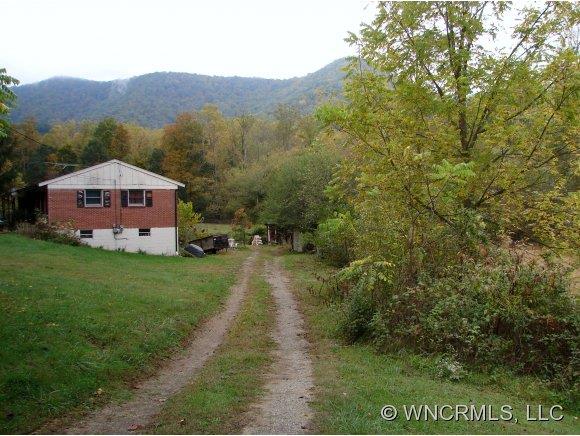 374 Davis Creek Road Candler NC 28715
