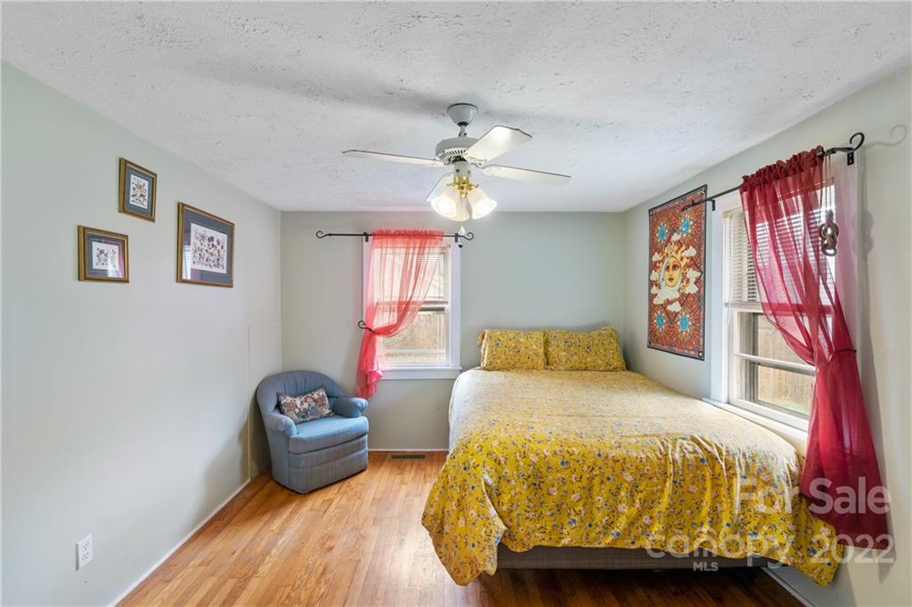 5 Smith Graveyard Road Asheville NC 28806